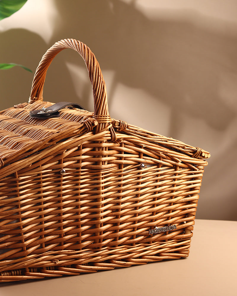 Wicker Picnic Basket With Cutlery | Wicker Picnic Basket With Crockery | Large Picnic Basket
