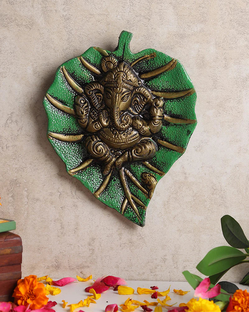 Lord Ganesha Wall Hanging Showpiece in Metal Pan Patta