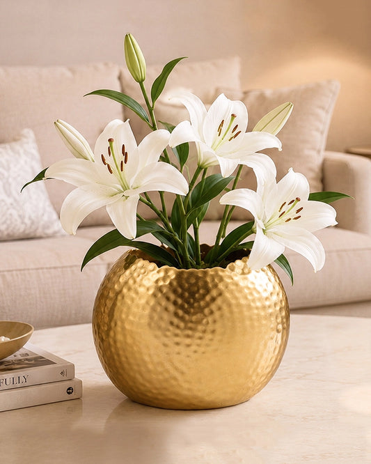 Metal Flower Vase for Fresh or Artificial Flowers and Home Decoration