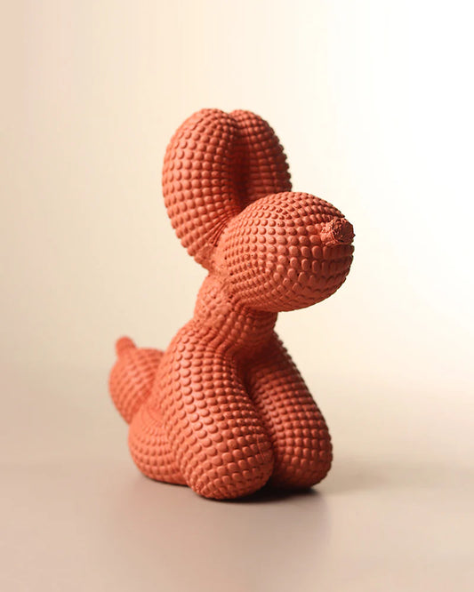 Dog Figurine in Polypropylene for Home Decoration and Gifting