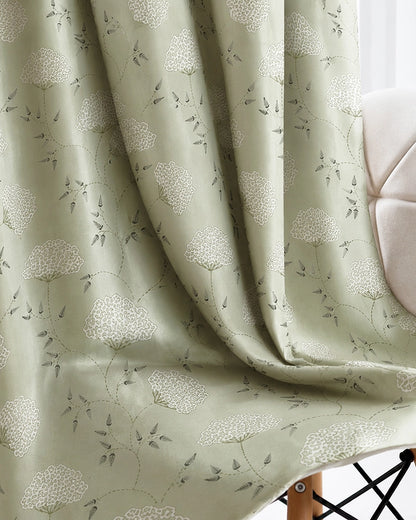 Elegant Polyester Door Curtain with Eyelets (Green, 7 ft)
