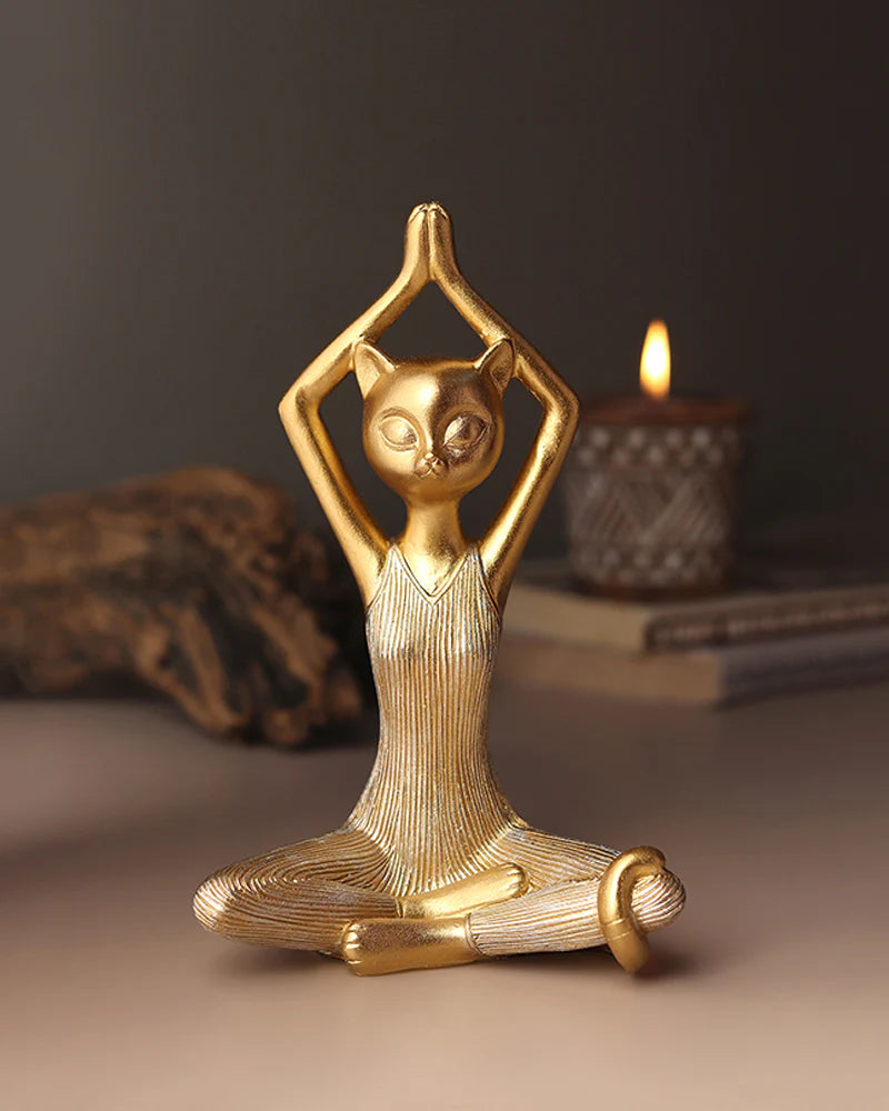 Yoga Cat Figurine in Polypropylene for Living Room Decoration