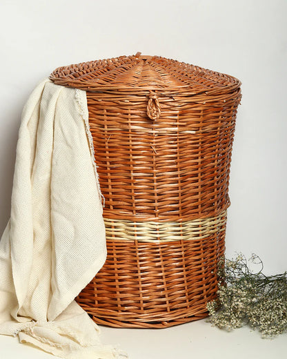 Handwoven Wicker Laundry Basket with Lid for Stylish and Organized Home Storage