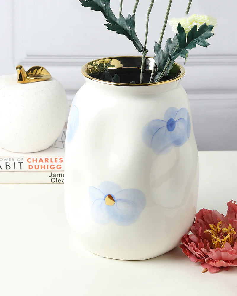 Ceramic Vase with Speckled Finish for Modern Decor