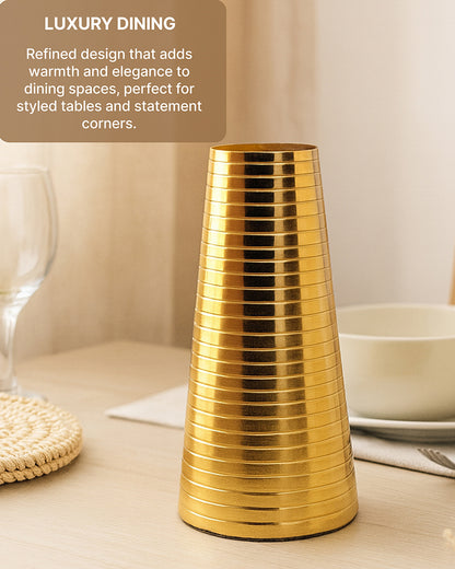 Durable Metal Flower Vase for Bedroom Balcony Office and Tabletop Display