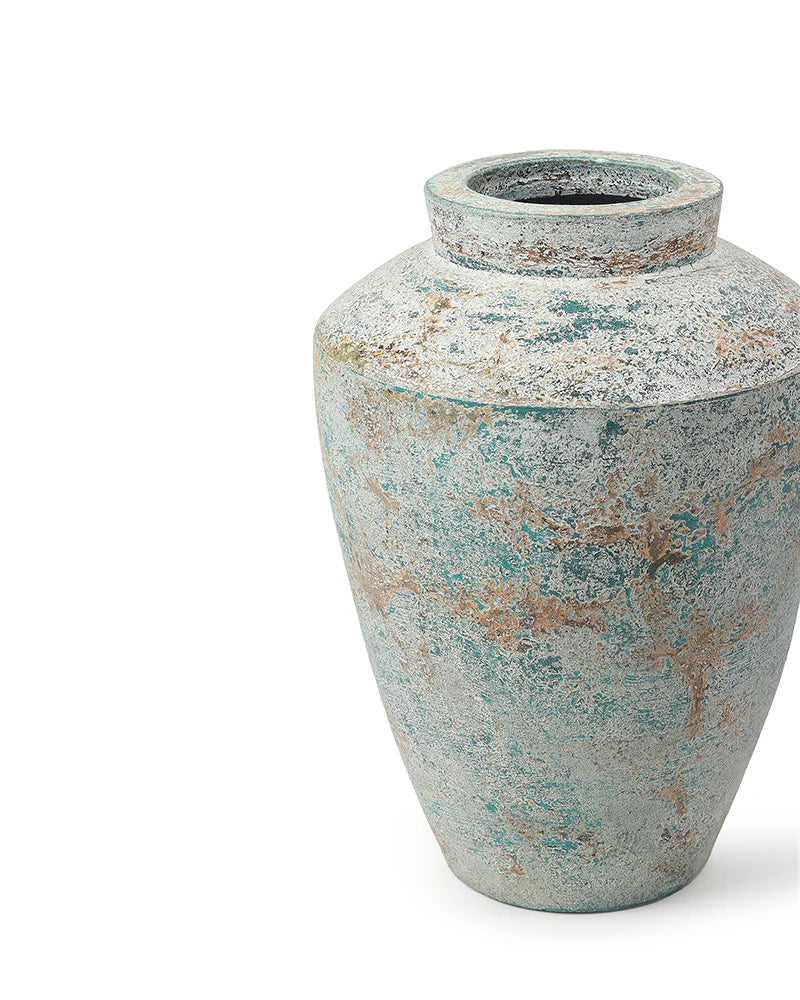 Classic Terracotta Flower Vase for Home Corners