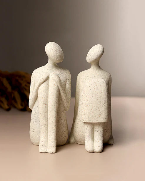 Human Bookend Figurine in Polypropylene for Living Room, Study, and Office