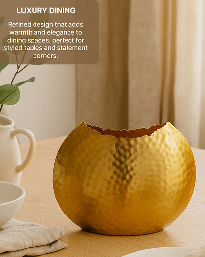 Metal Flower Vase for Fresh or Artificial Flowers and Home Decoration