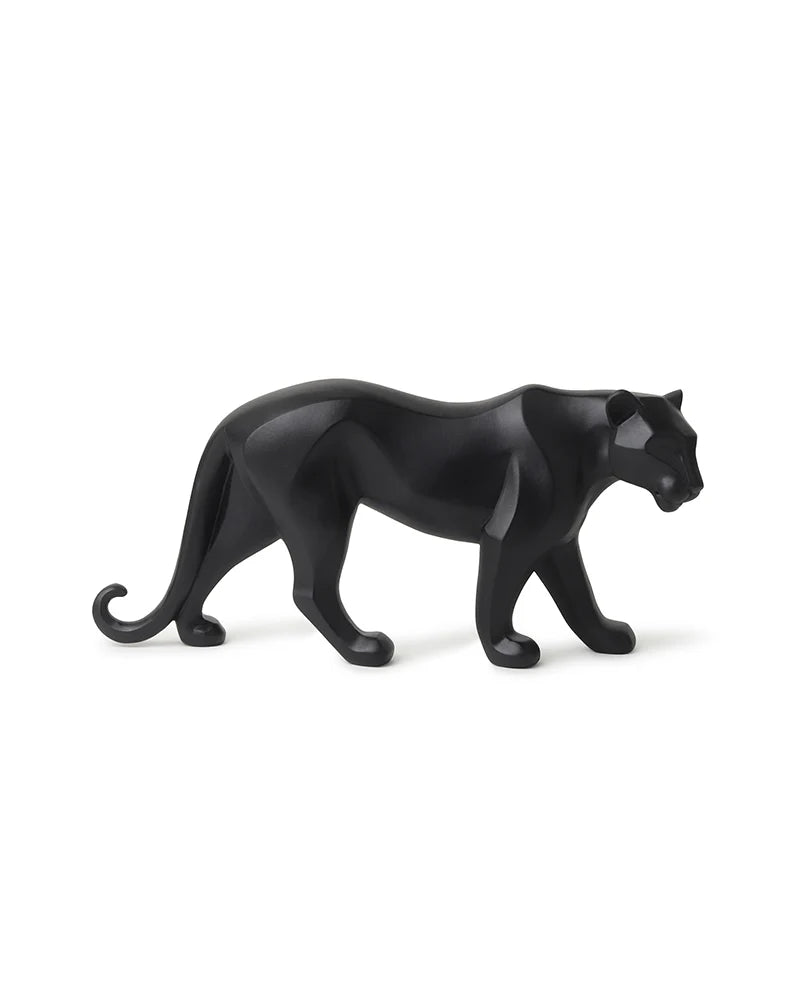 Polypropylene Black Panther Figurine for Home Decor, Hall Display, and Gifts