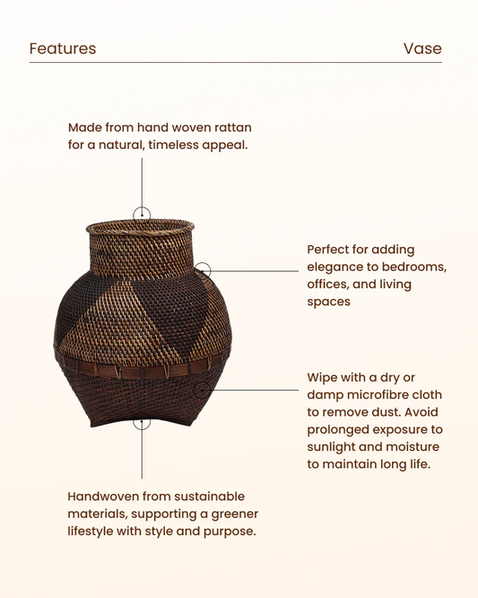 Lightweight Decorative Rattan Vase for Versatile Styling