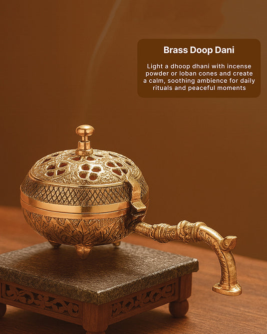 Decorative Brass Dhoopdani for Aarti, Meditation, and Home Temple Aromatic Rituals