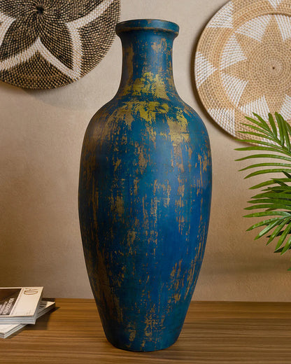 Decorative Terracotta Bottle Vase for Rustic Displays