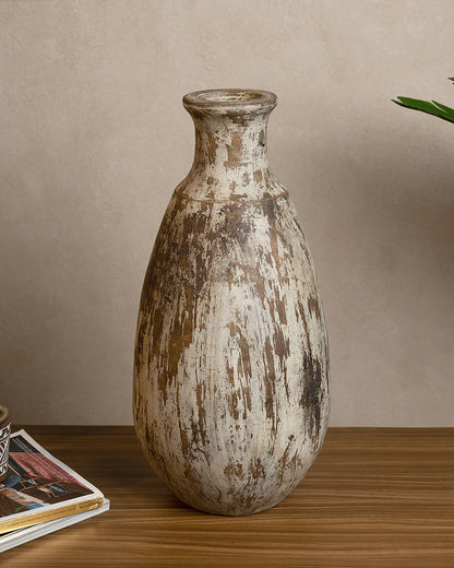 Two-Tone Terracotta Vase for Transitional Interiors