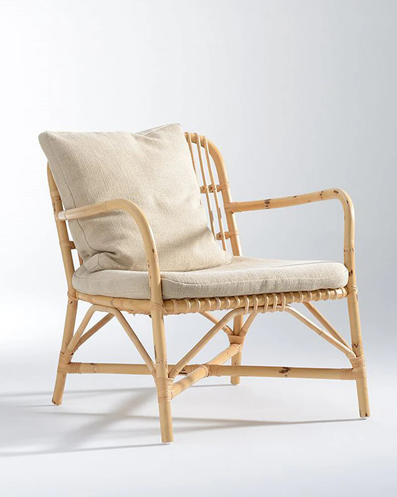 Stylish Bamboo Chairs for Home and Garden Use