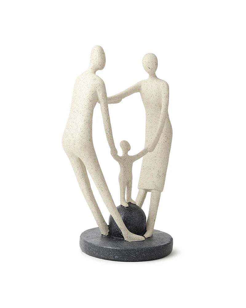 Polypropylene Human Family Showpiece for Housewarming and Gifts for Women
