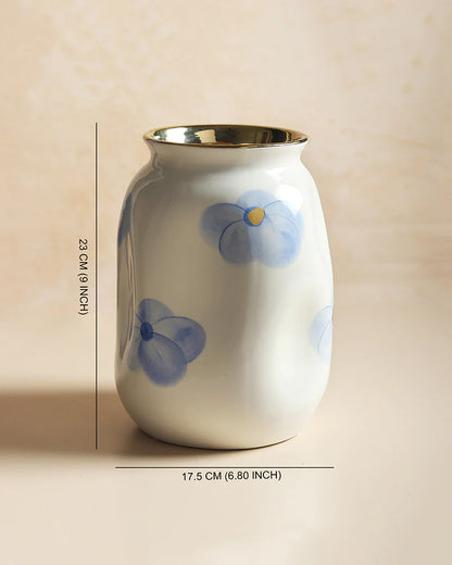 Ceramic Vase with Speckled Finish for Modern Decor