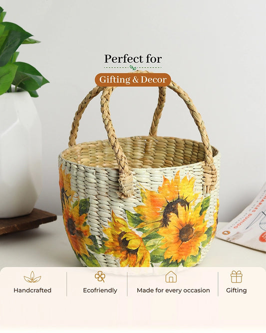 Decorative Seagrass Fruit Hamper Basket for Home and Table Display