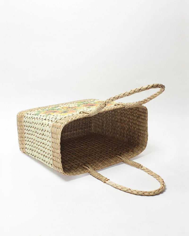 Panier en jonc de mer