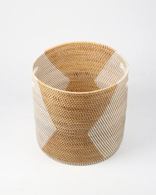 Natural Rattan Basket for Clothes, Towels and Linen Storage