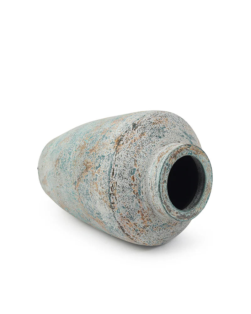 Classic Terracotta Flower Vase for Home Corners