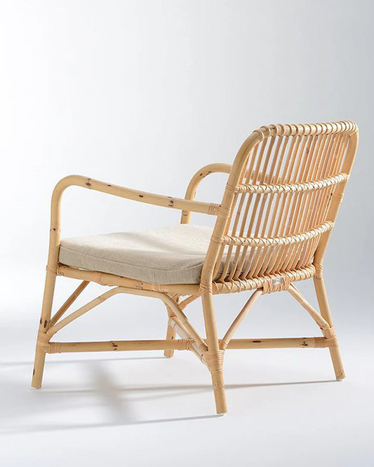 Stylish Bamboo Chairs for Home and Garden Use