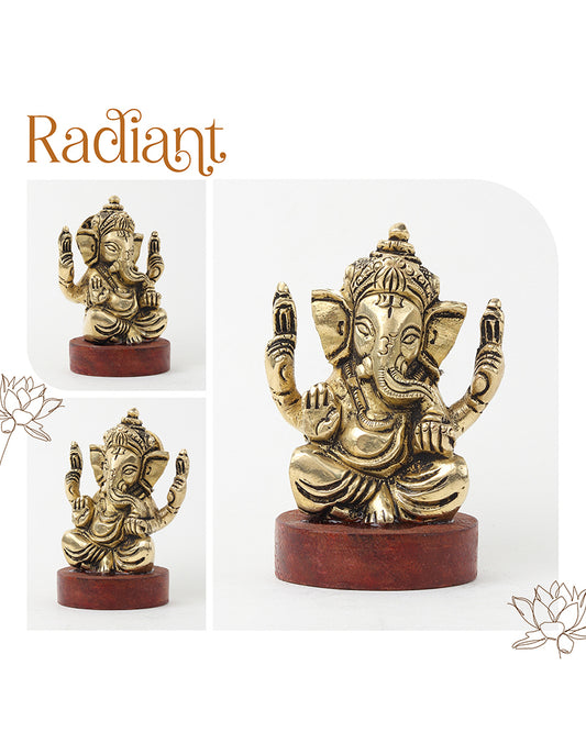 Elegant Ganesha Brass Idol for Daily Worship and Positive Energy