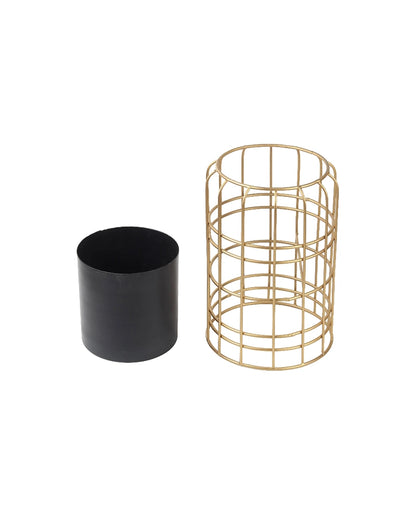 Decorative Metal Plant Pot with Stand for Home & Balcony Garden