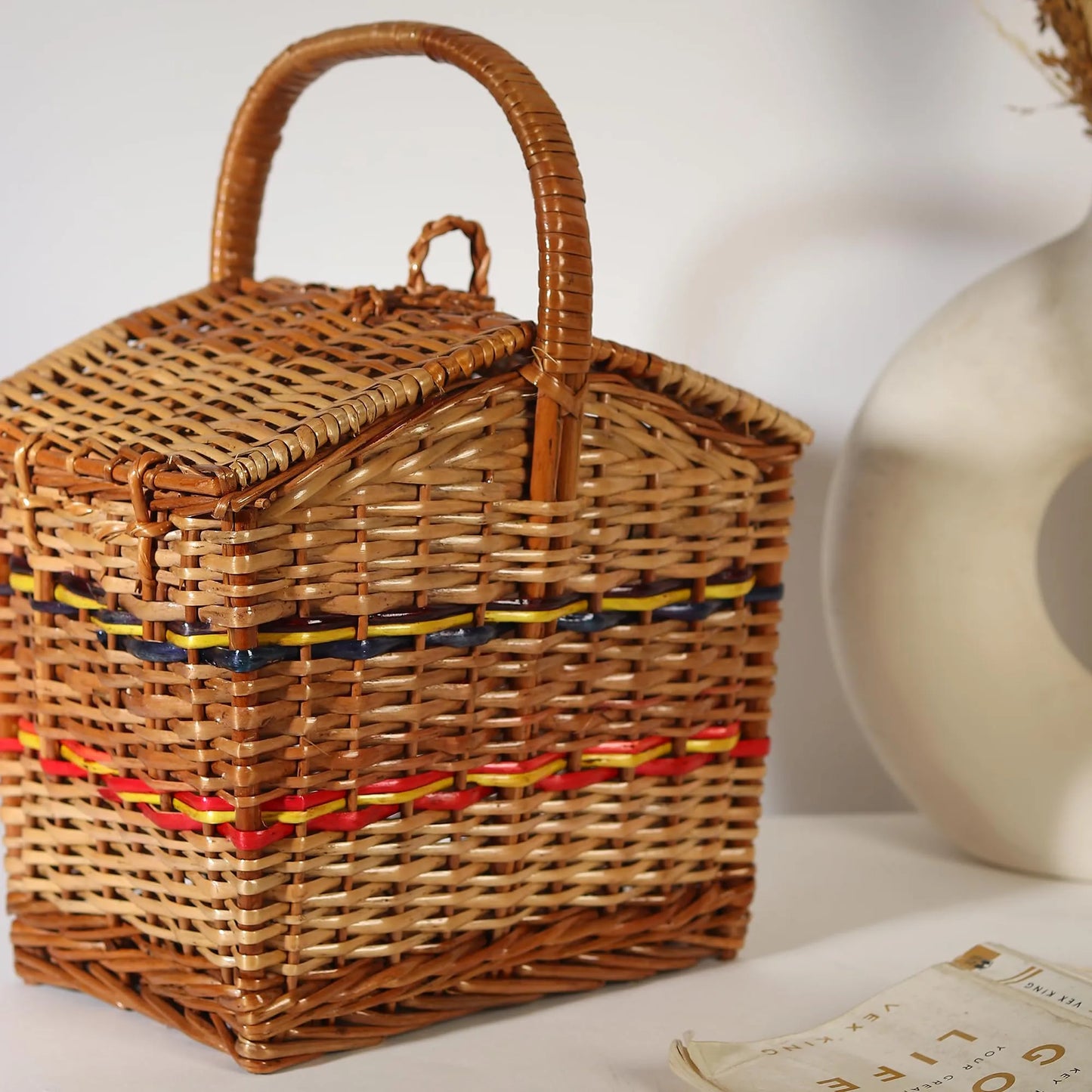 Multi-Purpose Wicker Picnic Basket for Outdoor Meals, Snacks & Food Carry