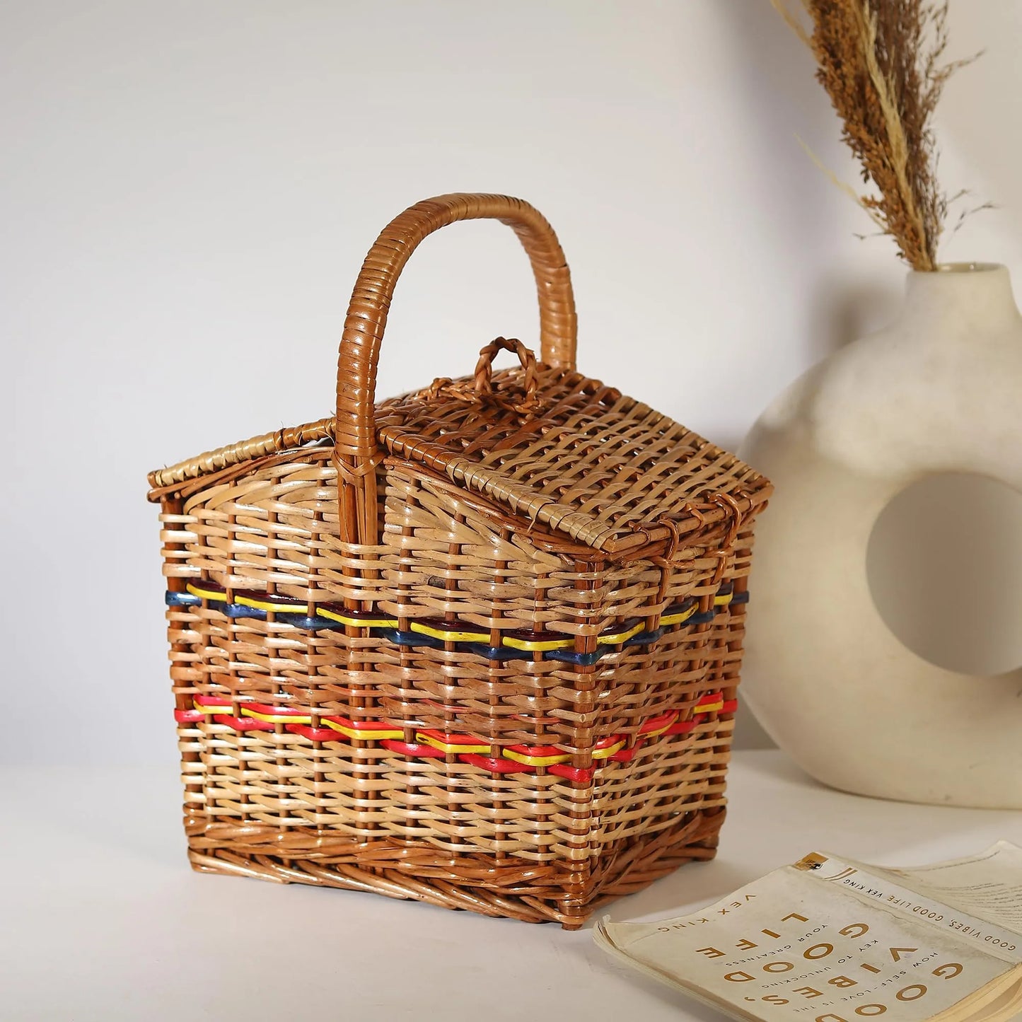 Multi-Purpose Wicker Picnic Basket for Outdoor Meals, Snacks & Food Carry