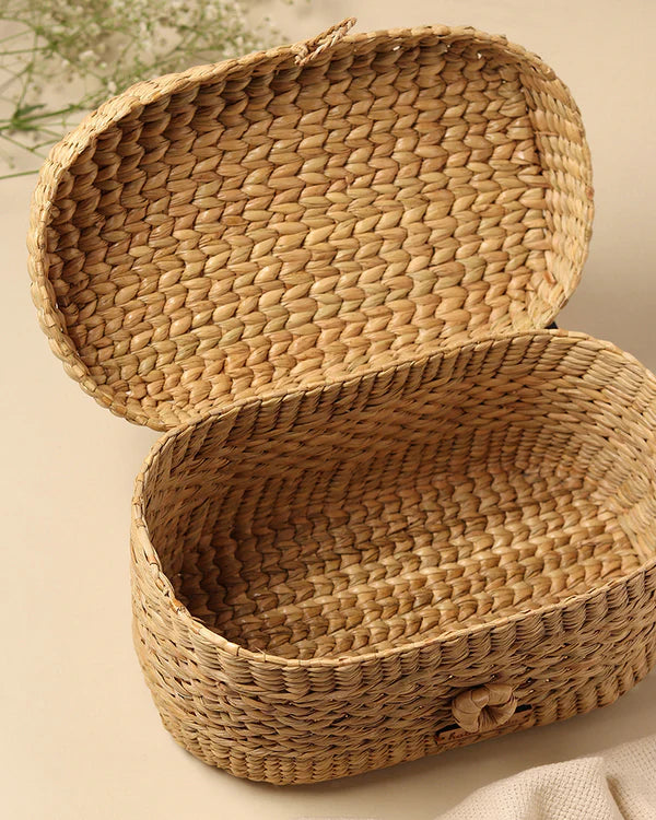Handwoven Seagrass Tissue Box Holder for Bathroom, Bedroom, and Living Room