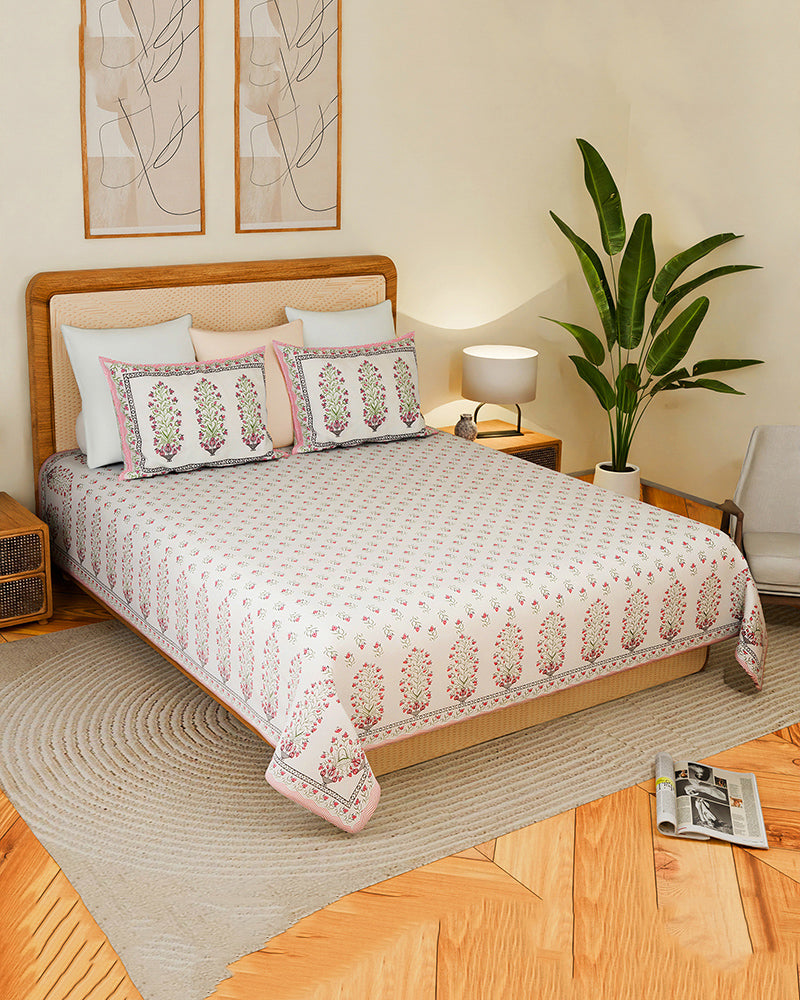 Cotton Double Bed Sheet Set for Queen Size Bed with Smooth Finish