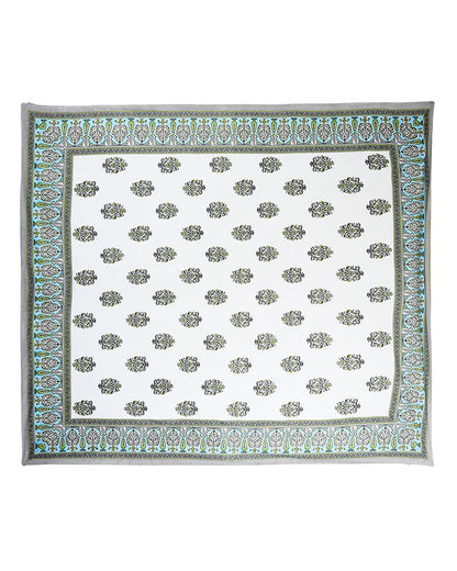 Comfortable Cotton Double Bedsheet King Size Set for Daily Use and Gifting