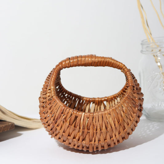 Handwoven Wicker Chand Hamper for Fruits, Storage, and Stylish Home Organisation