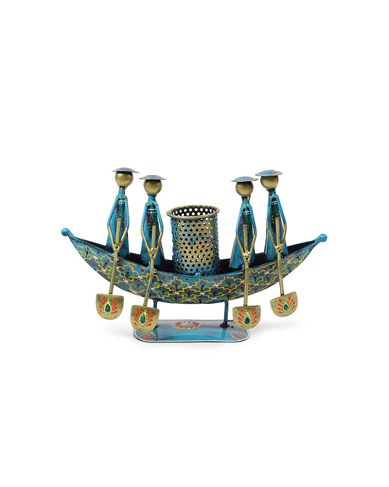 Vintage Boat Shaped Pen Holder for Office Desk Decoration and Gifting
