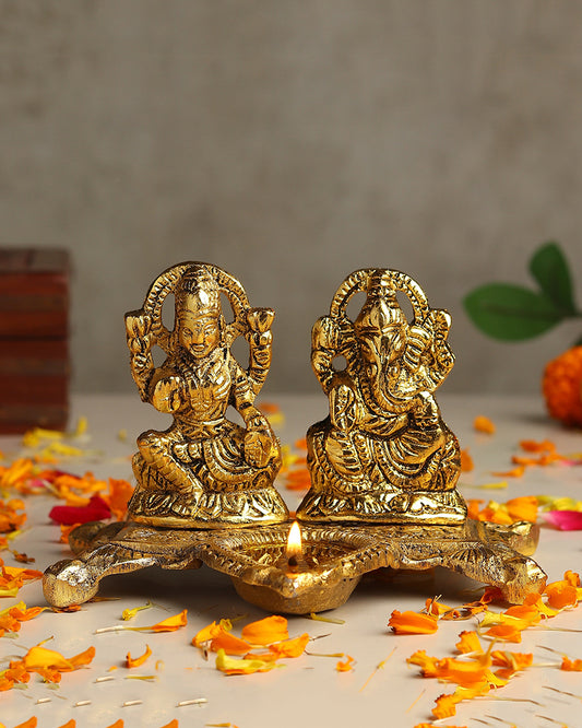 HABERE INDIA Laxmi Ganesha Idol with Diya, Decorative God Idol Showpiece for Pooja