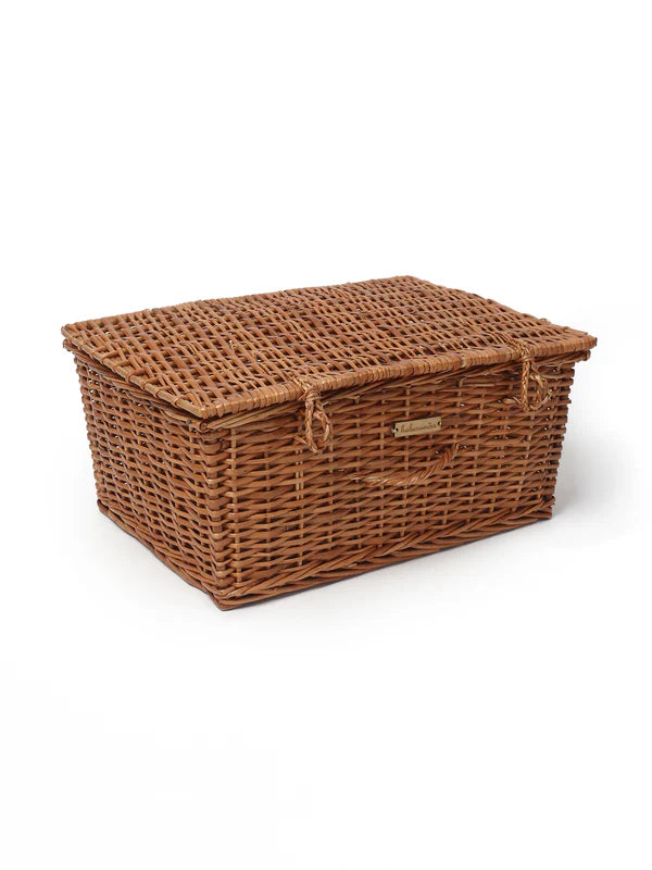 Natural Wicker Basket with Lid for Bedroom, Living Room, and Closet Storage