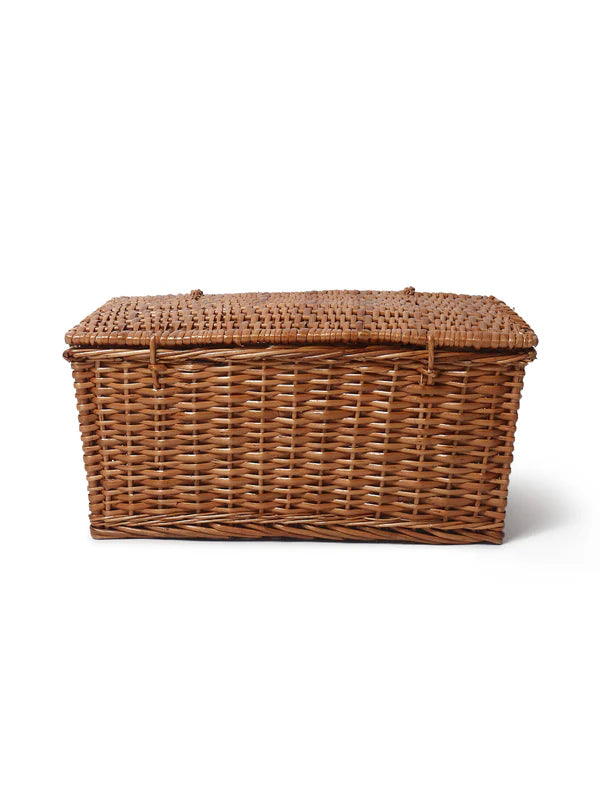 Natural Wicker Basket with Lid for Bedroom, Living Room, and Closet Storage
