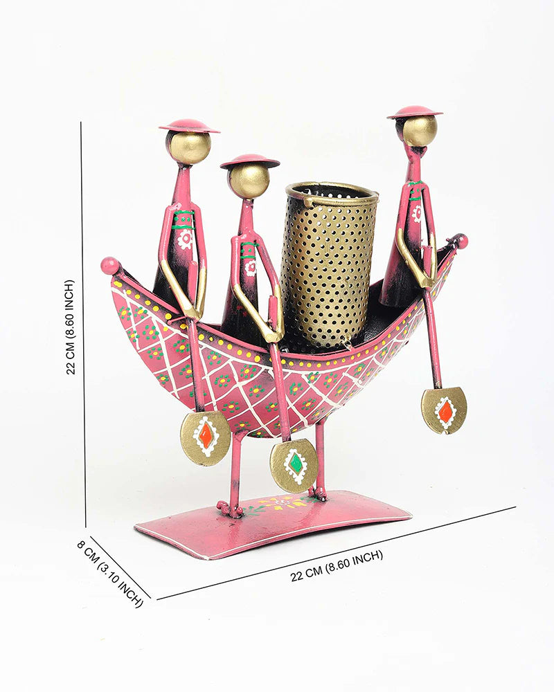 Metal Boat Shaped Pen Holder for Office Desk and Stationery Organization