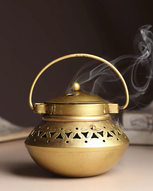 Metal Tealight Candle Holder for Table and Living Room Decor