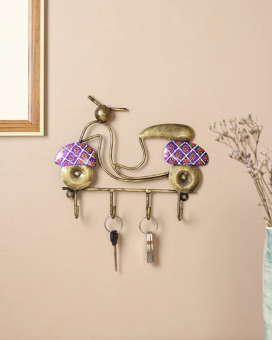 Metal Wall Key Hanger and Keychain Organizer for Home