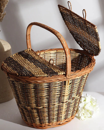 Portable Wicker Picnic Basket for Park Picnics, Weekend Trips & Food Carry