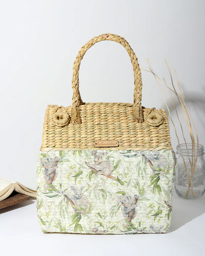 Handmade Seagrass Gift Hamper Basket for Family Picnic & Lunch Trips