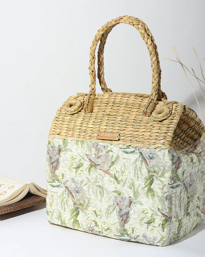 Handmade Seagrass Gift Hamper Basket for Family Picnic & Lunch Trips