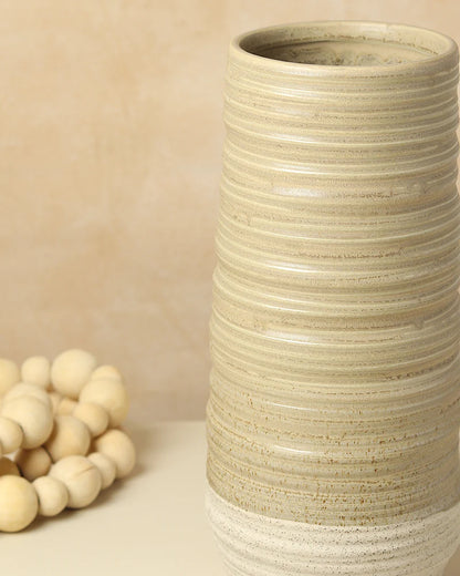 Ceramic Vase for Contemporary Room Aesthetics