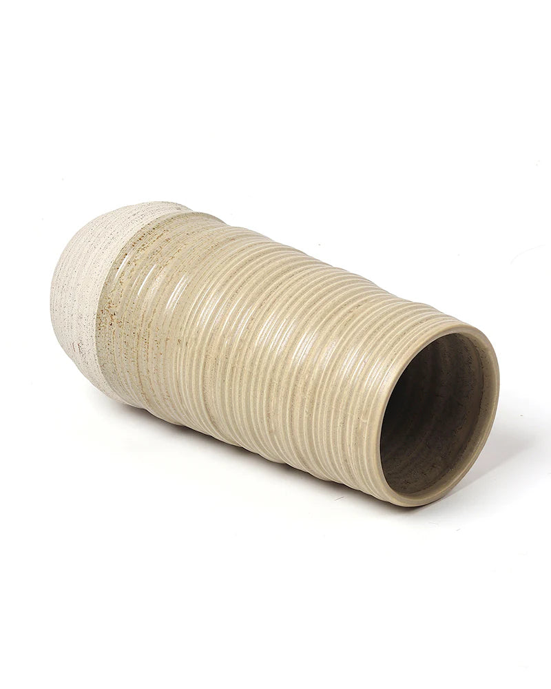 Ceramic Vase for Contemporary Room Aesthetics