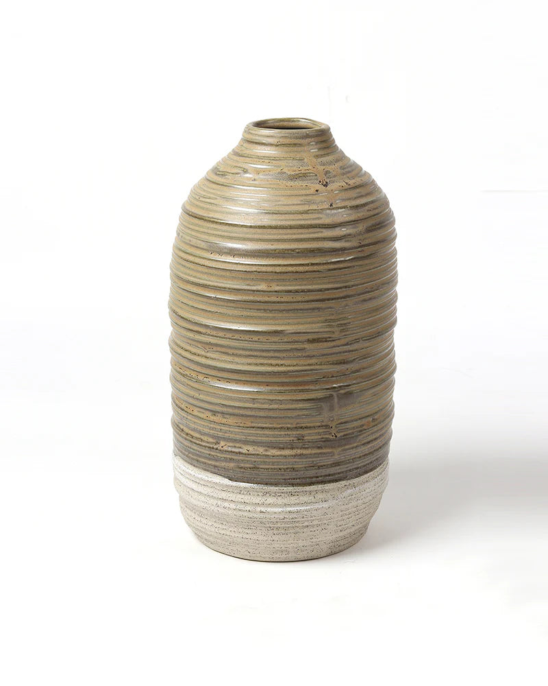 Ceramic Tabletop Vase for Everyday Home Decor
