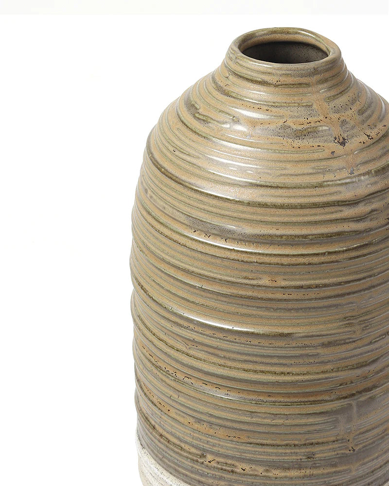 Ceramic Tabletop Vase for Everyday Home Decor
