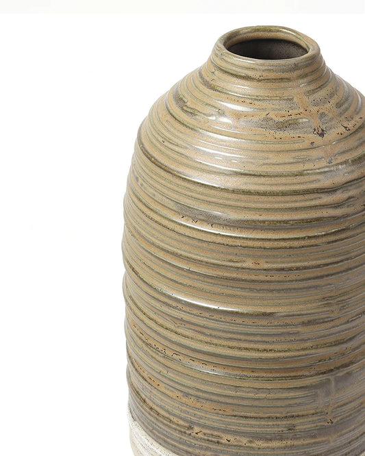Ceramic Tabletop Vase for Everyday Home Decor