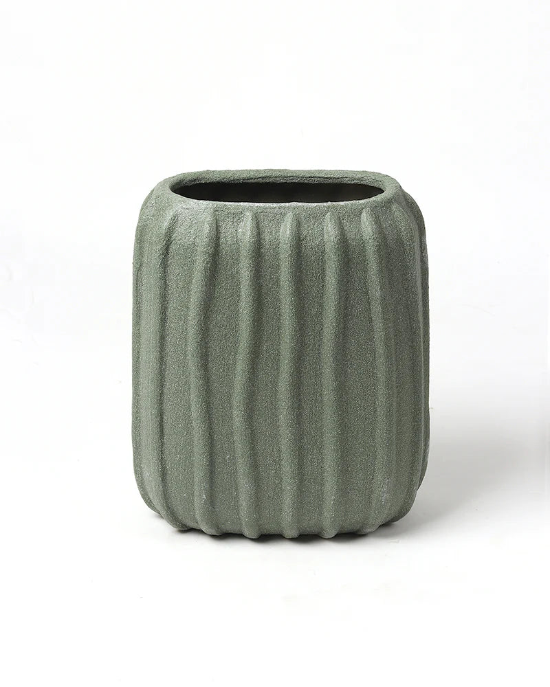 Small Ceramic Vase for Bedroom or Study Shelf