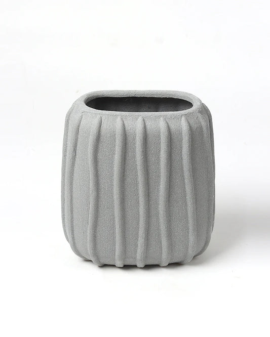 Small Ceramic Vase for Bedroom or Study Shelf